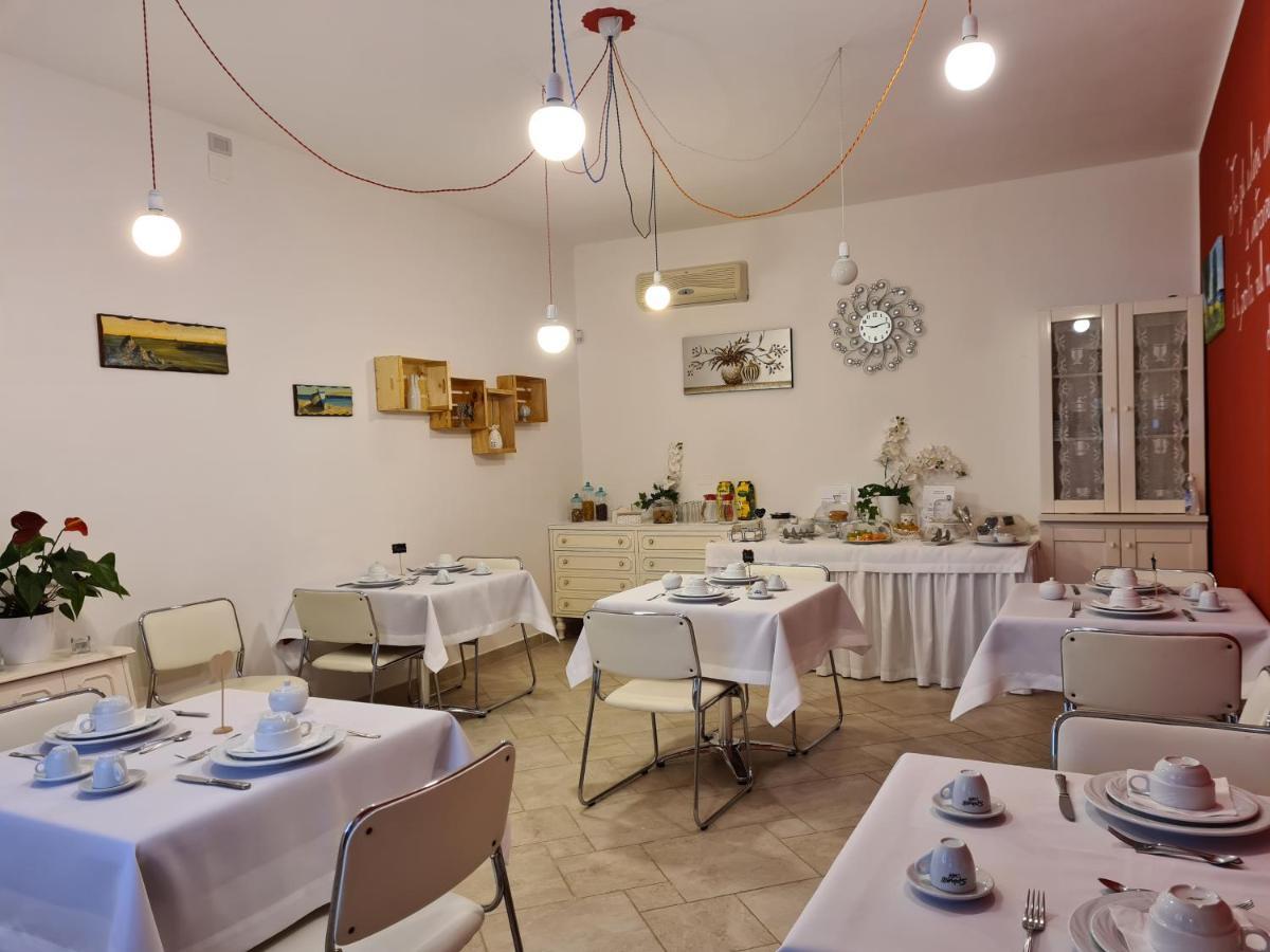 Casa Poesia Bed & Breakfast Torre San Giovanni Ugento Luaran gambar