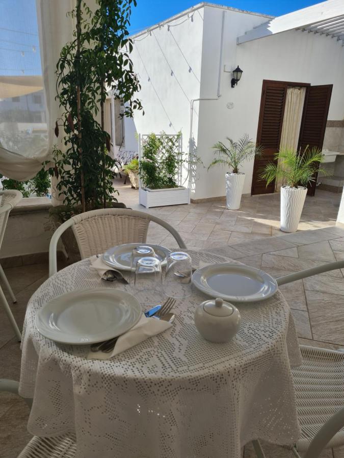 Casa Poesia Bed & Breakfast Torre San Giovanni Ugento Luaran gambar