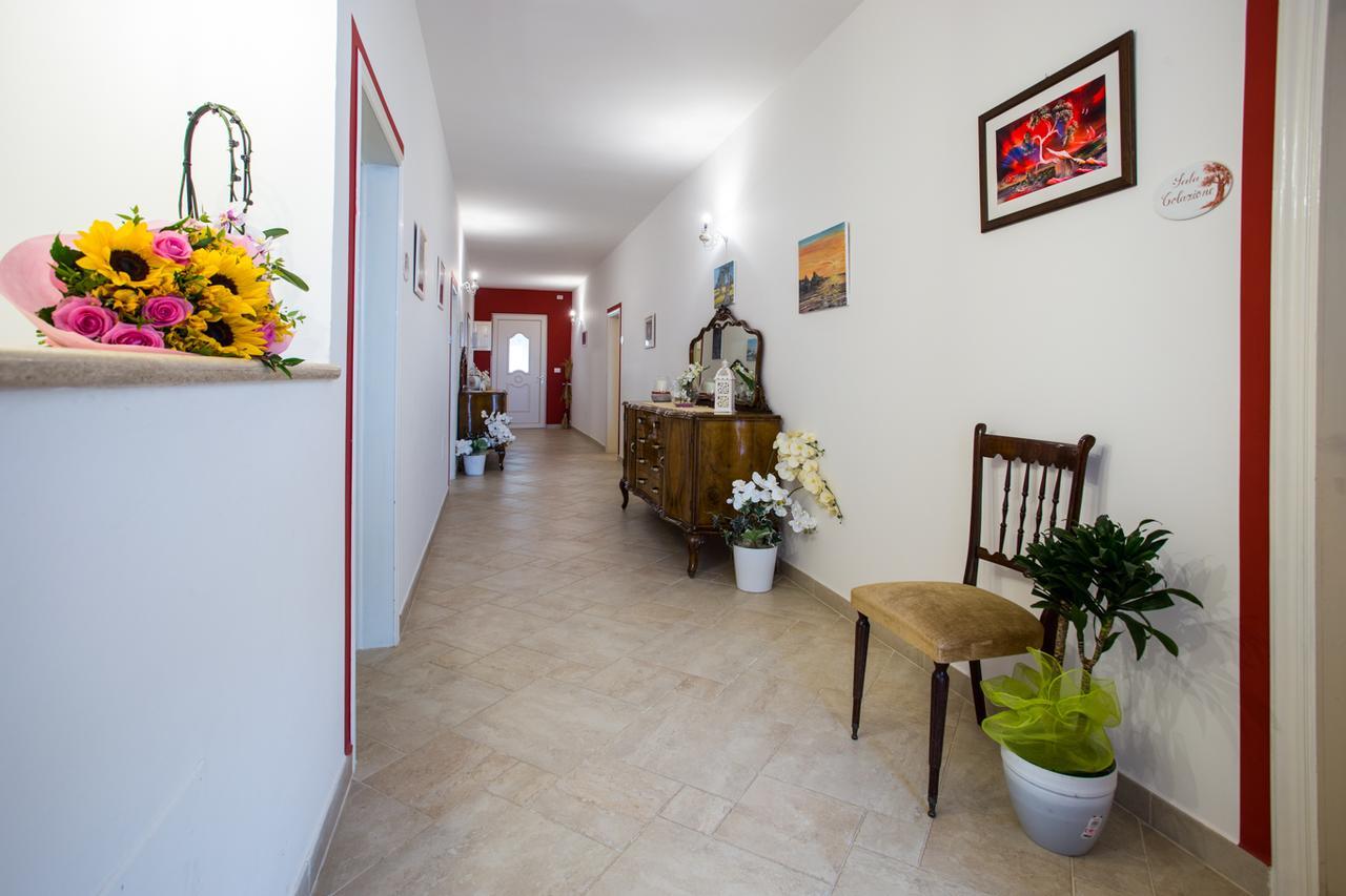 Casa Poesia Bed & Breakfast Torre San Giovanni Ugento Luaran gambar